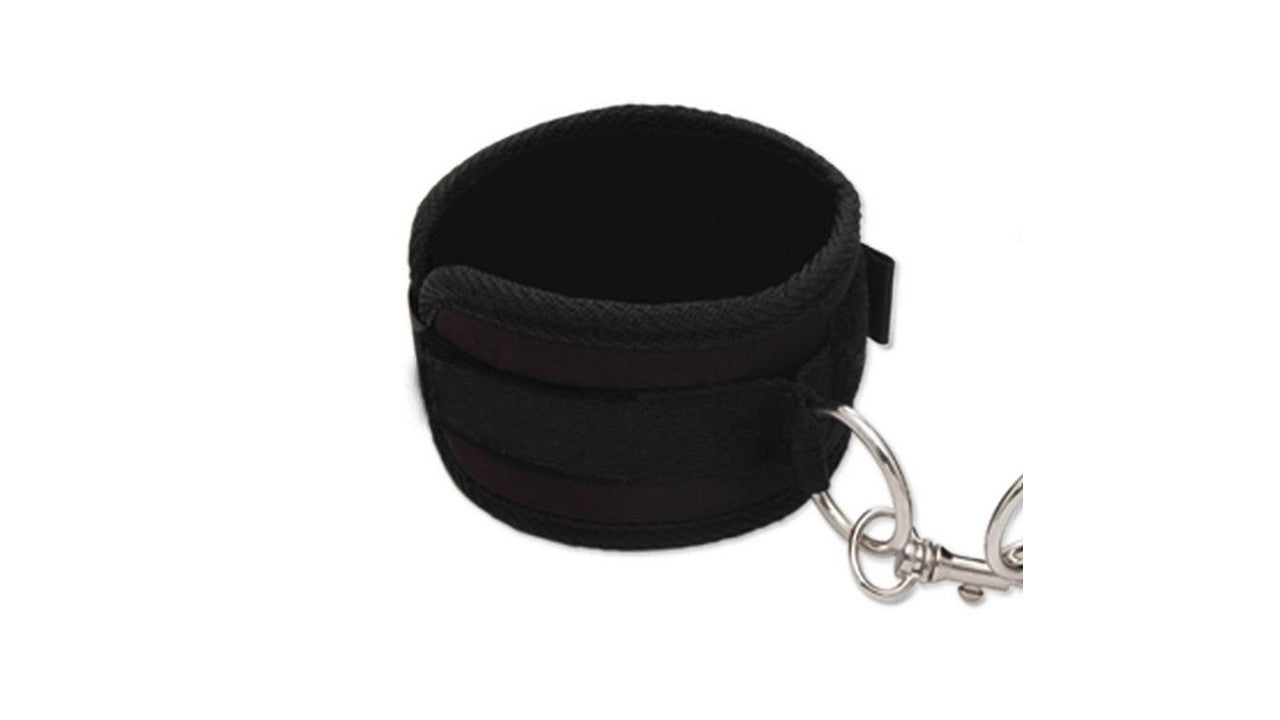OVER THE DOOR CUFF SYSTEM