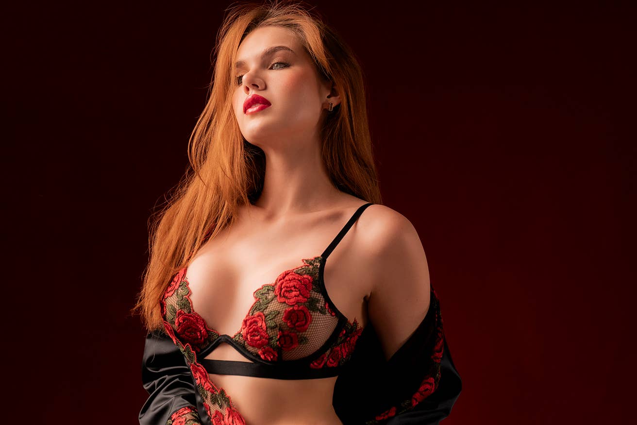 8962 Two Piece Set Black/Red