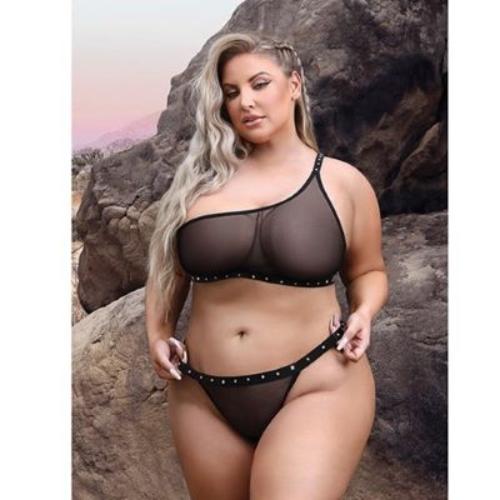 Cloud 9 Lingerie | Sexy Lingerie Store in Corpus Christi | BLACK RHINESTONE STUDDED BAD B*TCH BRALETTE SET | Available in Sizes S/M-M/L-L/XL-QN