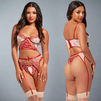 Cloud 9 Lingerie | Sexy Lingerie in Corpus Christi | FLORAL LACE EMBROIDERED GARTER SET